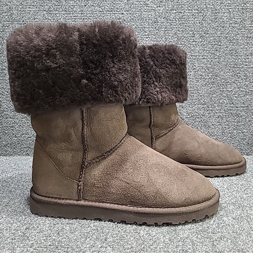 UGG Australia Classic Tall Brown Suede Boots Sheepskin Lining Womens US Size 7 - Picture 4 of 12